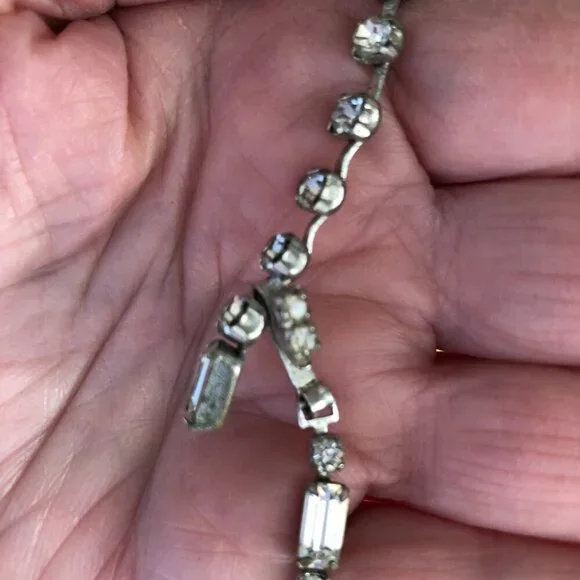 Vintage Weiss Signed Baguette Radiant Crystal Rhinestone Chain Necklace - Picture 7 of 10